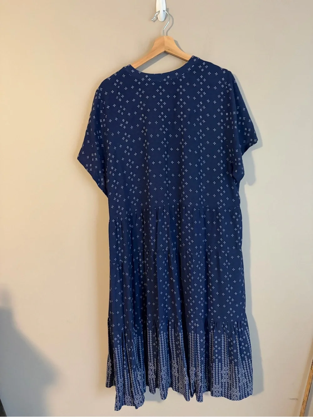 Anthropologie  Maeve Navy Blue Printed Short-Sleeve Midi Dress 2x - Picture 10 of 11